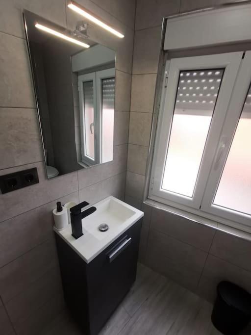 Apartamento Privado En Gijon Appartement Buitenkant foto